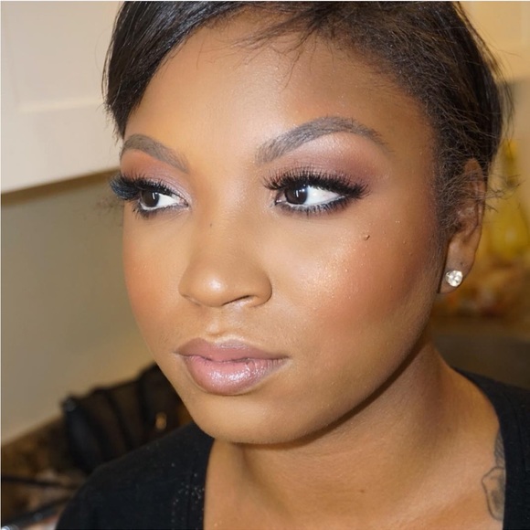 MAC Prep + Prime Moisture Infusion - Picture 7 of 12